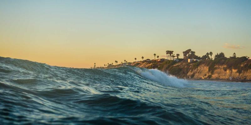 商业设备采购避坑指南：餐饮POS系统硬件如何选？从耐用性到接口兼容性的全面考量