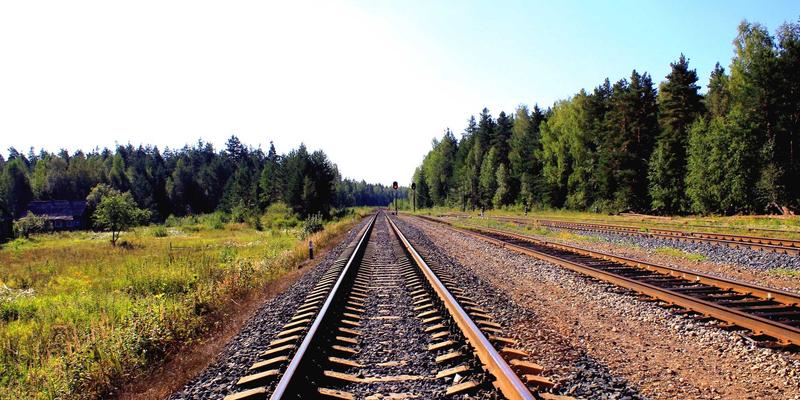 支付系统与厨房打印系统集成：原木风设计餐厅的智能零售解决方案